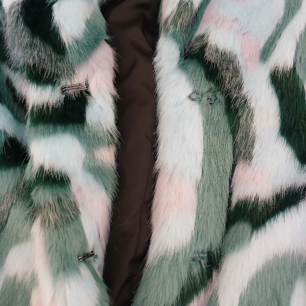 DVF x Apparis Tracy Green & Pink Patterned Faux Fur Jacket Sz L - Picture 6 of 8